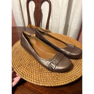 Clarks Artisan Womens Metallic Bronze Leather Low Wedge Pump Shoes 7.5 M